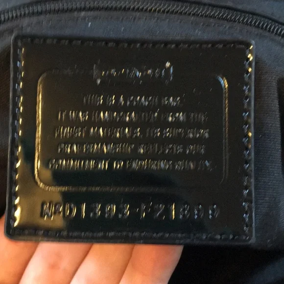 Coach purse - Picture 4 of 8